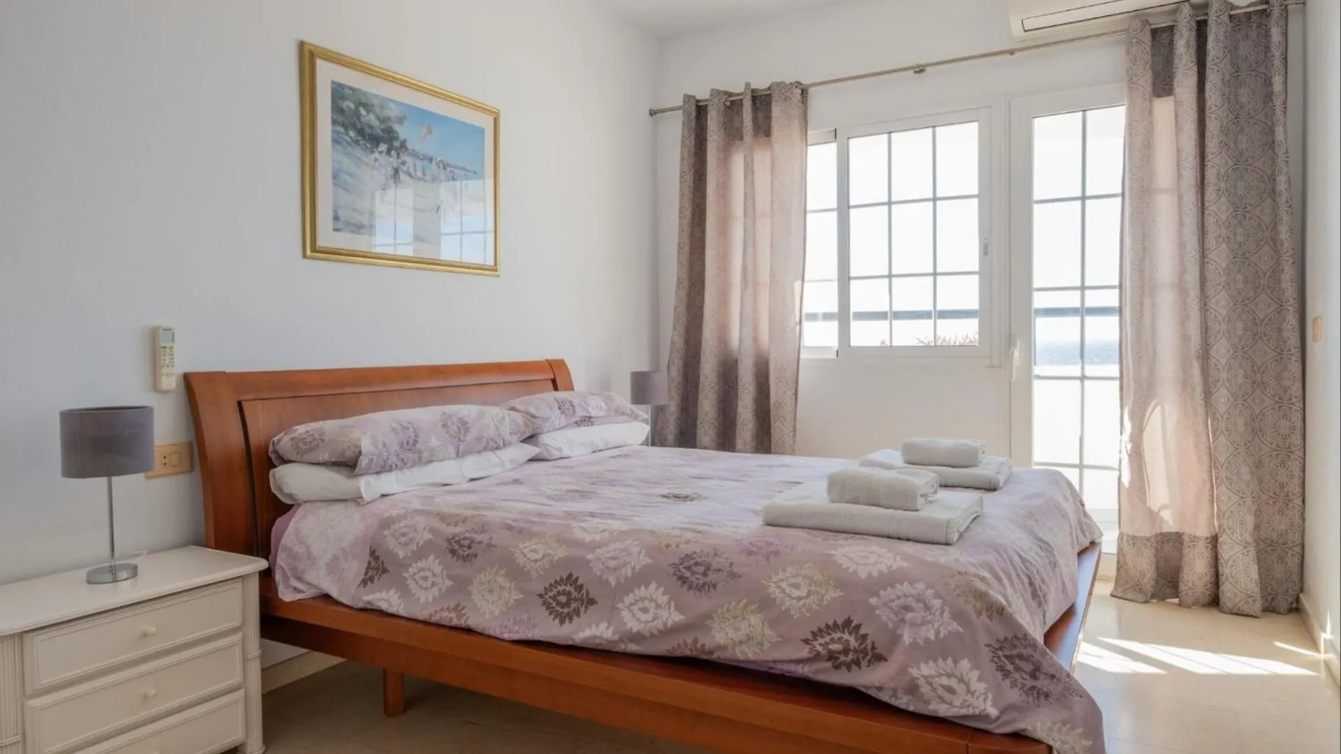 Apartment 5 Chaparil Beach, Flat 3 With Sea Views Nerja