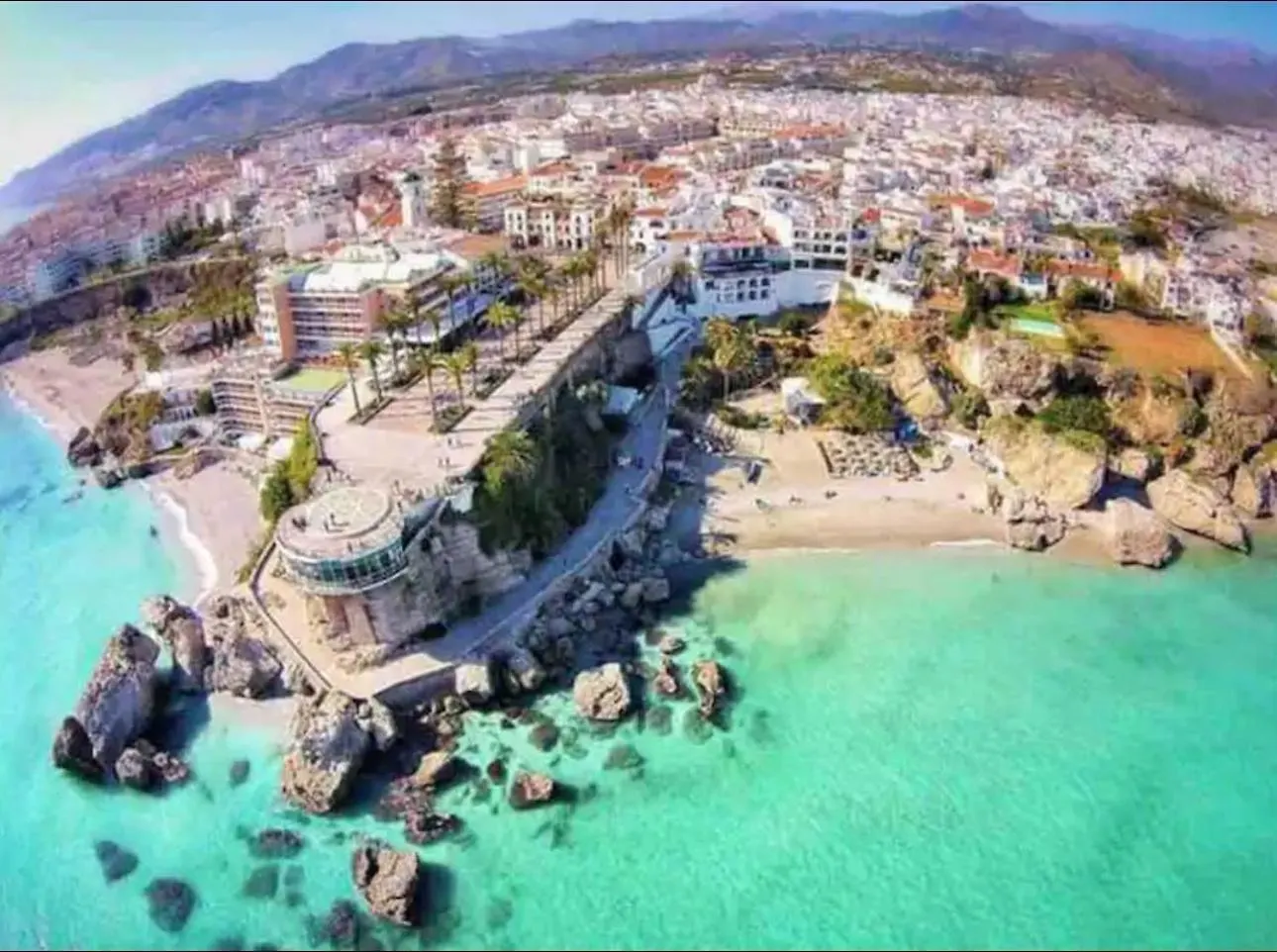 5 Chaparil Beach, Flat 3 With Sea Views Nerja Apartment